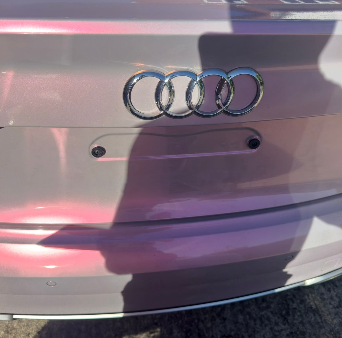 KlikLok Universal Numberplate Holder