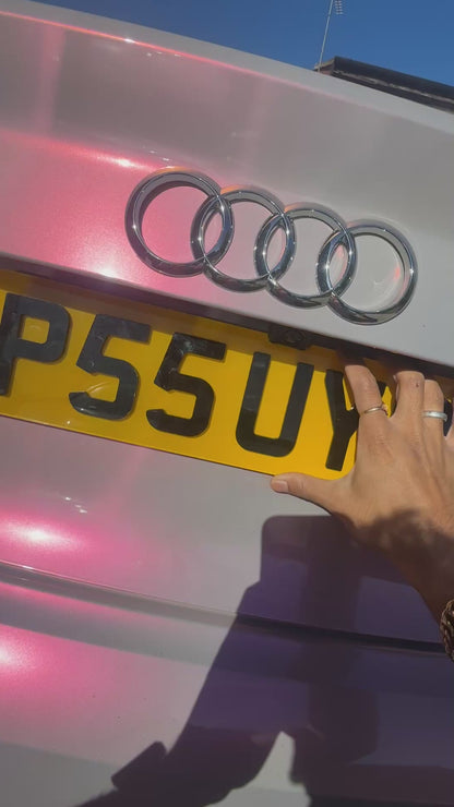 KlikLok Universal Numberplate Holder